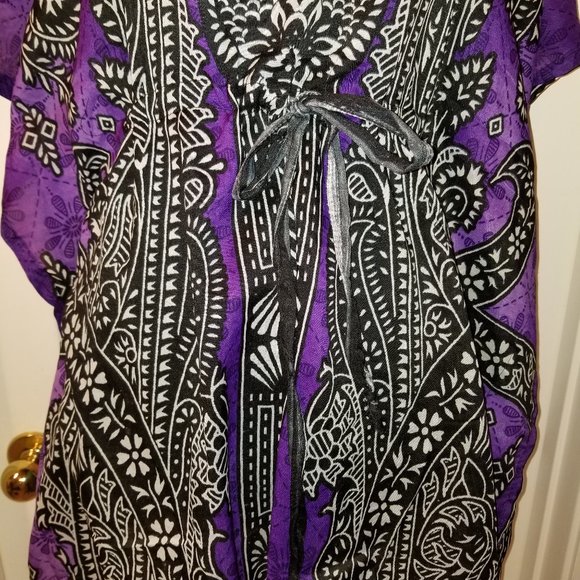 SYMMER Coverup NWOT Ornate Black White Purple Polyester Cover - Picture 5 of 10